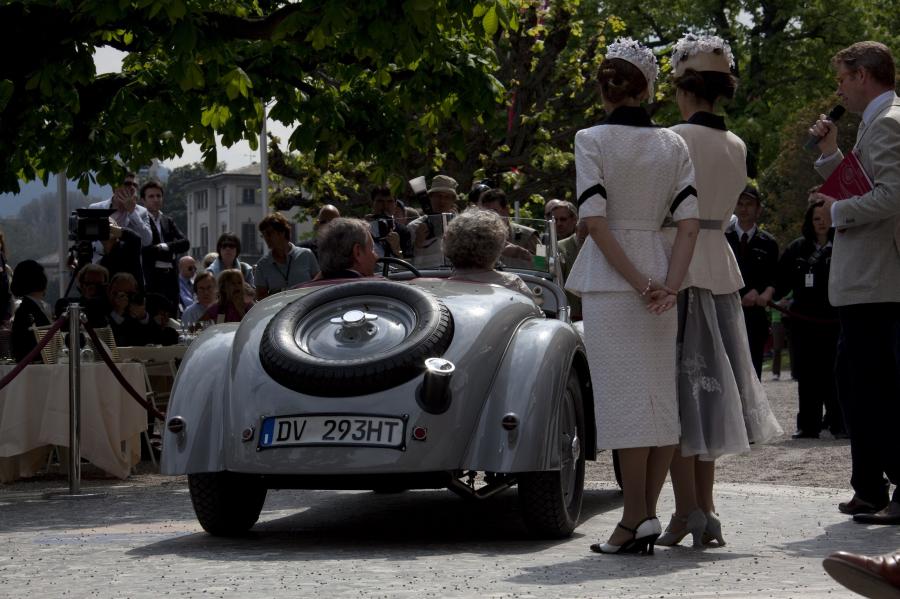  BMW 328 Roadster 1938 года  (фото 2 из 3)